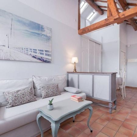 Cozy One-Bedroom Penthhouse La Latina Madrid Exterior foto
