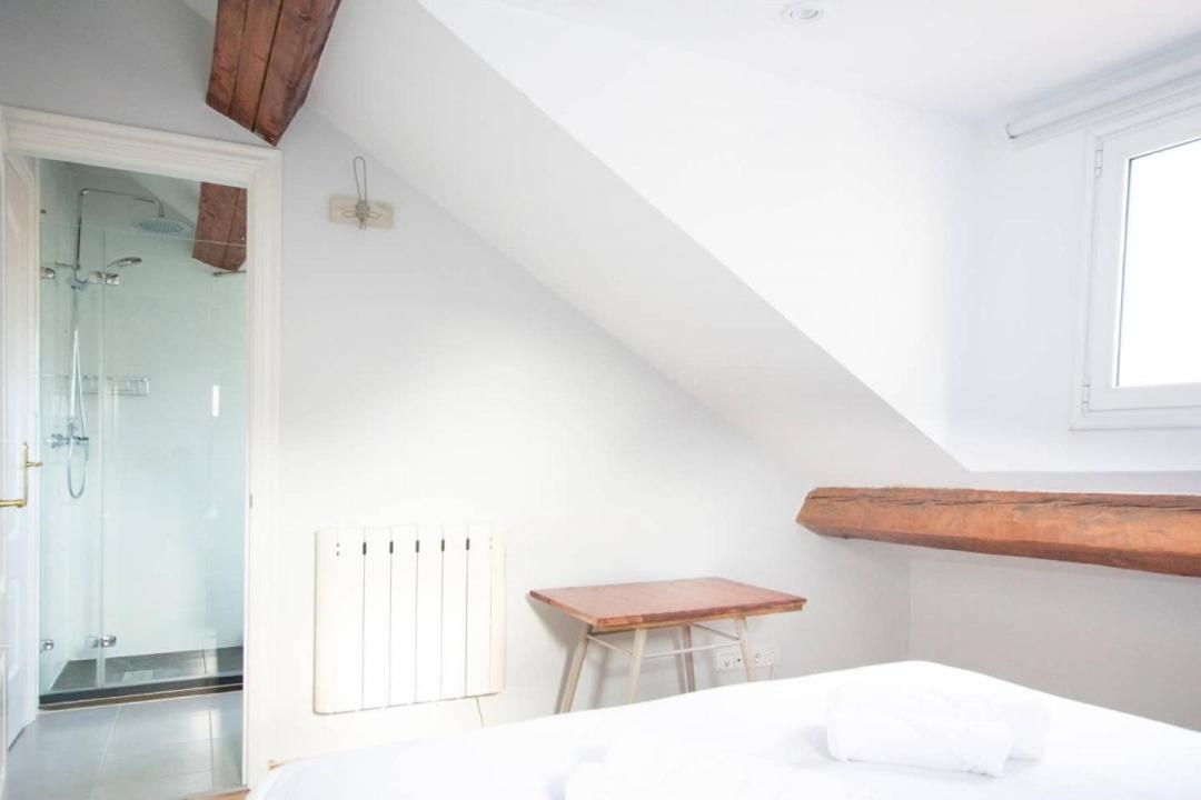 Cozy One-Bedroom Penthhouse La Latina Madrid Exterior foto